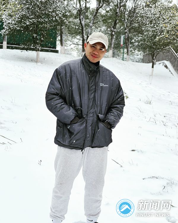 cf39882087714007a907601a9a92c824.jpg 泰国 成龙 2_副本.jpg