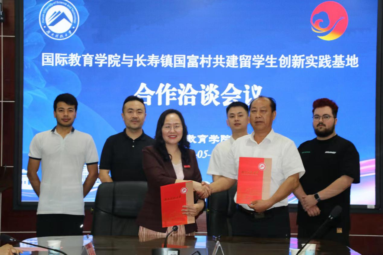 98a991fee2c54375b430e8e8772268e2.png 98a991fee2c54375b430e8e8772268e2.png