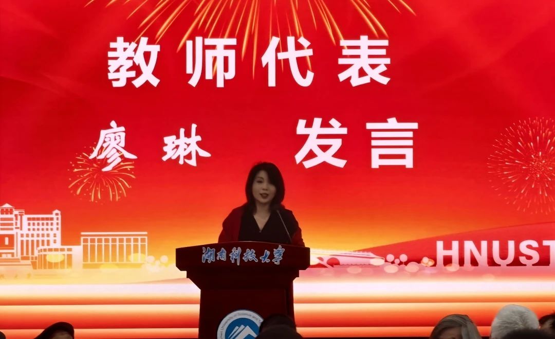 8a89bc93537b499d8946a4a300dba55a.jpg 8a89bc93537b499d8946a4a300dba55a.jpg